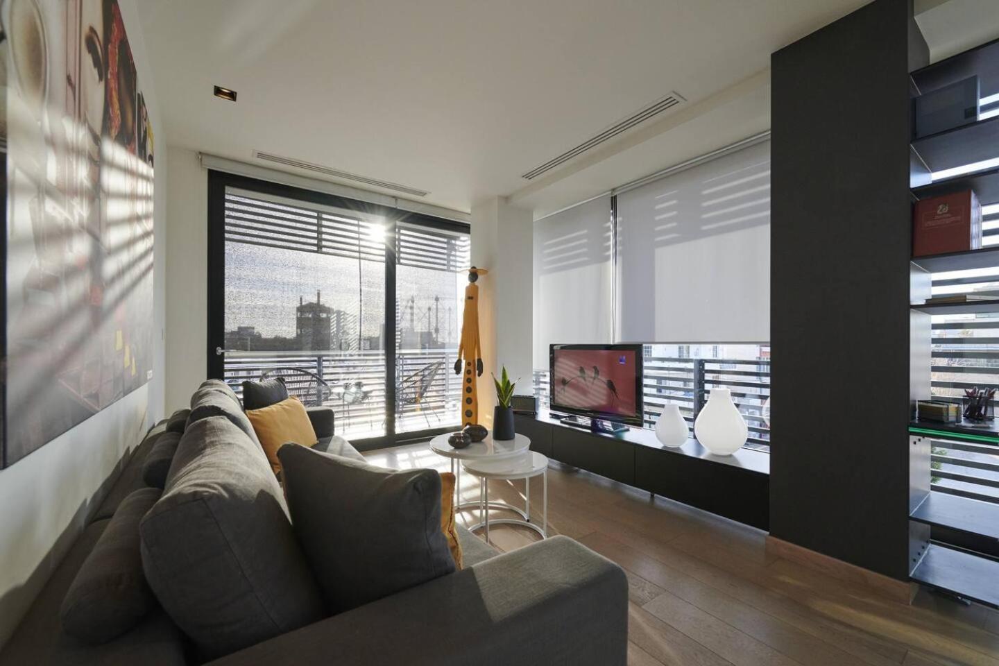 Ma Maison Nο 4, Downtown Loft , Short Walk To Acropolis, Ultra High Speed Internet 500 Mbps, Parking Upon Request, 1' From Metro Station Ateny Zewnętrze zdjęcie